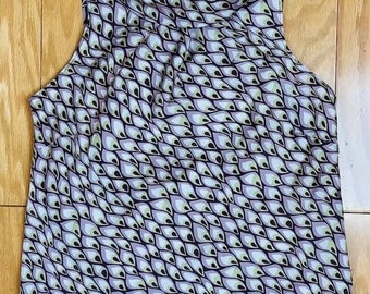 Y2K Ann Taylor Loft Sleeveless Mockneck Tank Blouse All Over Print AOP Peacock Feathers Pattern Slinky Silky Pretty Colors Party Summer