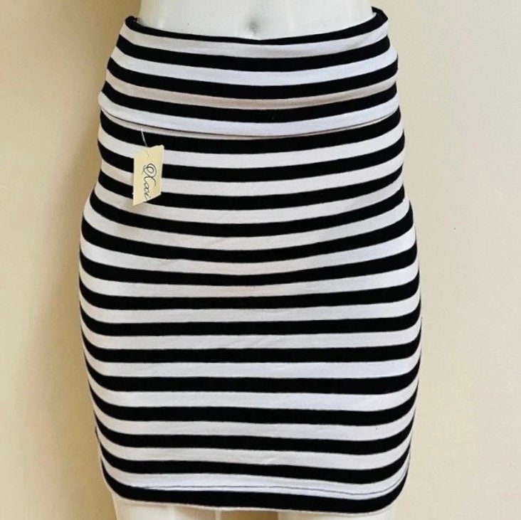 Black White Striped Tube Skirt Stretchy New With Tag NWT Rollable Top Panel Etsy UK
