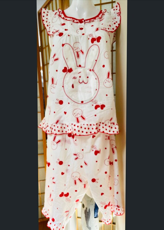 1960s Bunny Rabbit Pajama Set Sleeveless Smock Top