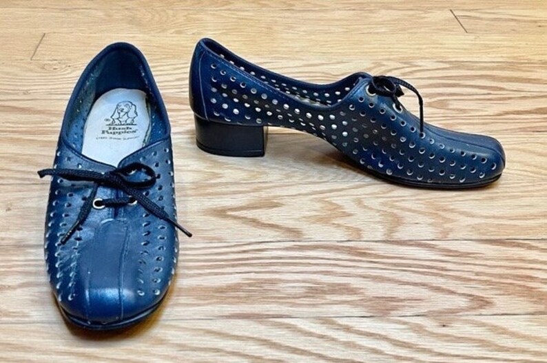 1960s Vintage Iconic Hush Puppies Navy Perforated Oxford Low Heel Shoes image 3