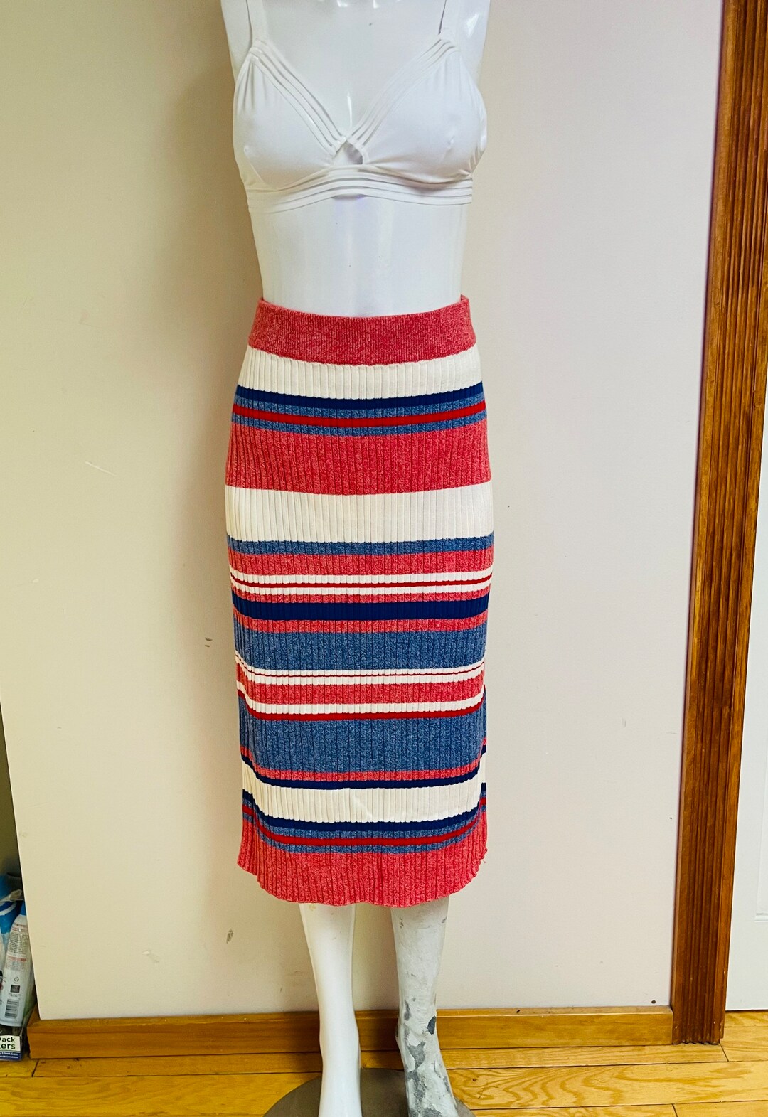 【Sinoon】★ 韓国人気 ★ Berry Knit Skirt ★ 2 COLOR Sinoon】☆ 韓国人気 ☆ Berry Knit Skirt ☆ 2 COLOR