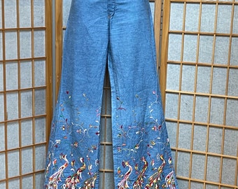 RARE 70s Peacock Birds Embroidered Light Wash Bootcut Denim Jeans Beautiful Vintage Boho Hippie Bellbottom Trousers Pants