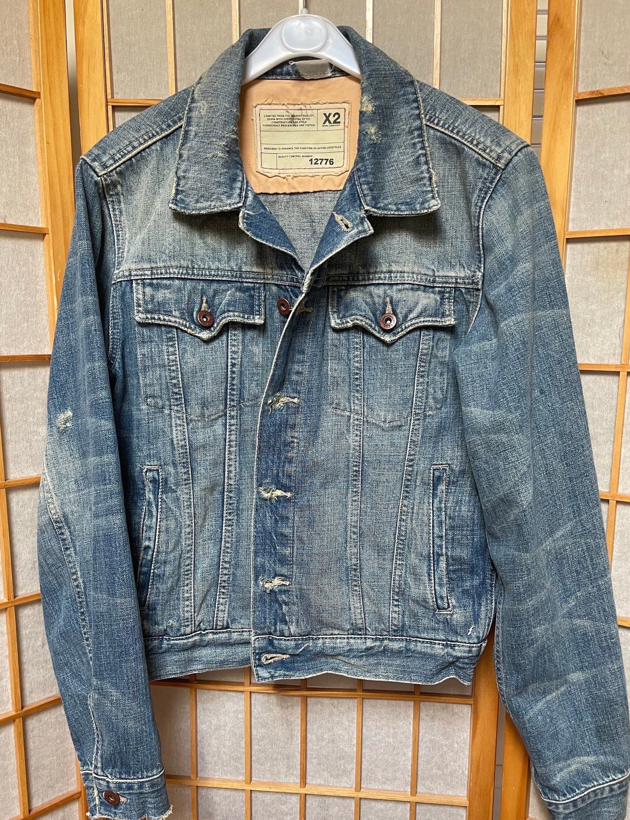 80s Distressed X2 Denim Jean Jacket Faded Wash Broken in 80s Distressed X2 Denim Jean Jacket Faded Wash Broken in