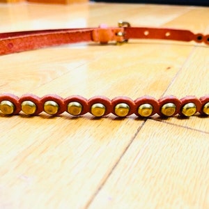 Y2K Thin Belt Amber Color / British Tan Color Leather Belt With Wavy Edge Border and Golden Tone Brass Grommet Embellishments