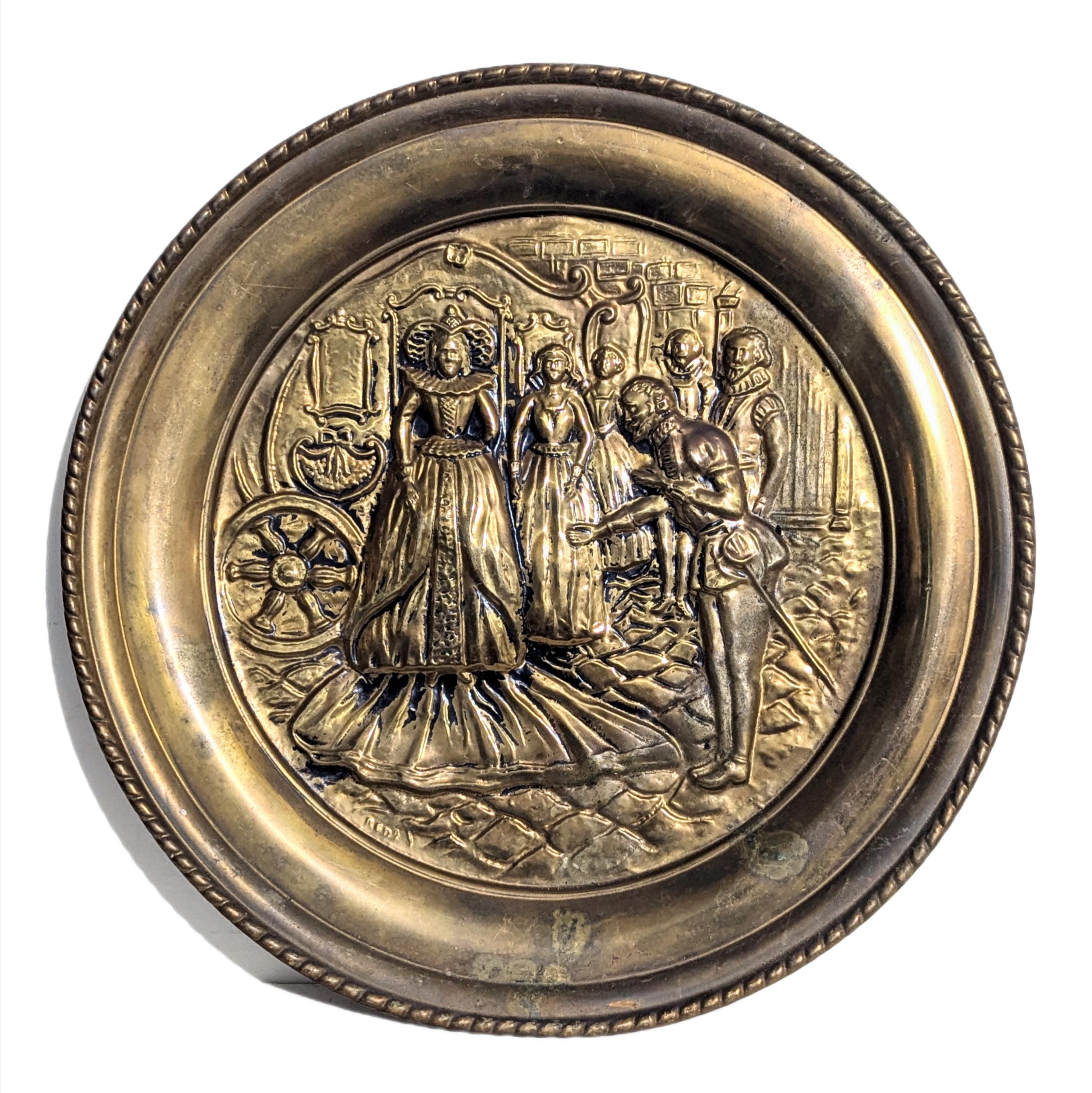 置物 Queen Elizabeth Queen Elizabeth 4 3/4-Inch Resin Ornament