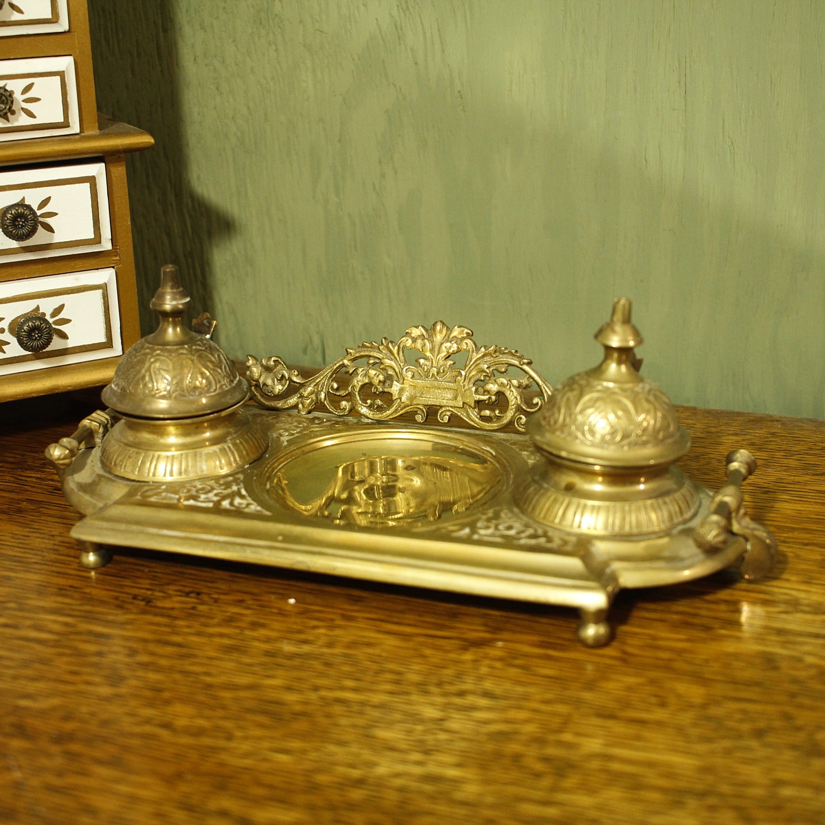 Teleflora Brass Inkwell With Pen in Original Box/ Office Desk Ornate/ Made  in Taiwan 