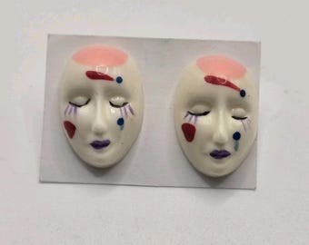 Retro 1980-tals kitschiga Pierrot-hartsmaskörhängen - handmålad clownmime