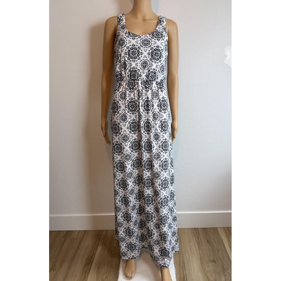 maurices boho dresses Buy Y2K Black White Medallion Print Cut Out Back Maxi Dress Womens S Online in India womens summer linen dresses 36 Of Madonna's Most Color::#31-Chartreuse