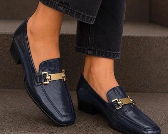 Y2K Amalfi By Rangoni Navy Lizard Embossed Square Toe Leather Womens Loafers 10
