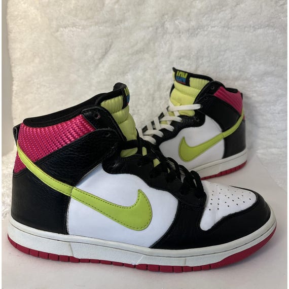NIKE Dunk High \