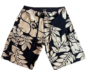 Hawaiian Performance Surfwear-Tropical Botanical Cargo Pocket Swim Trunk. Sz 32M