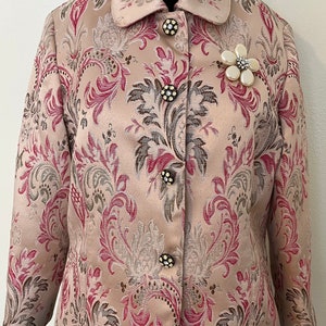 Liz Claiborne-90’s Vintage, Beige/Pink, Tapestry, Flower Brooch, Blazer/Jacket. Size-L