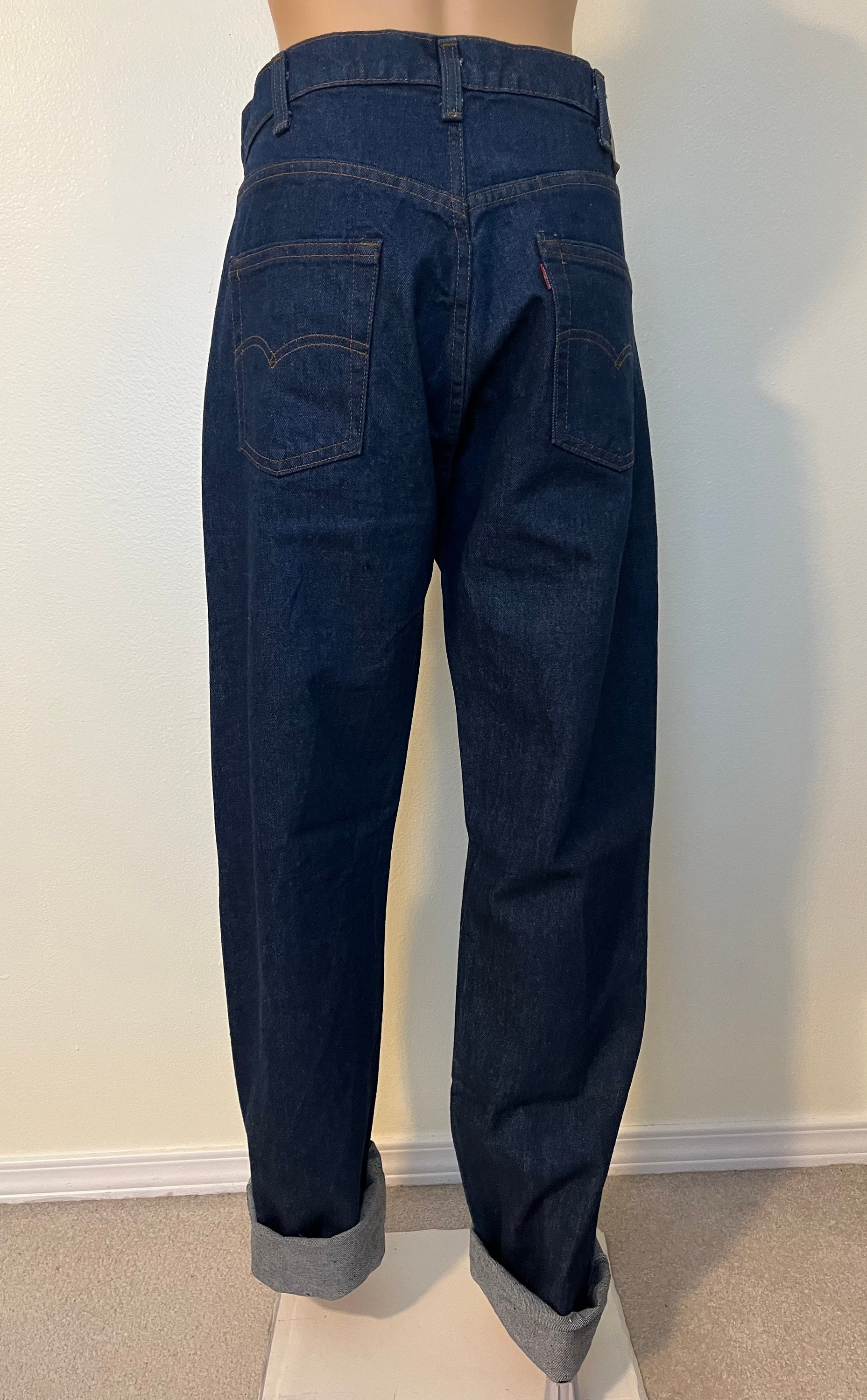 StylishAttic Levi's-80s Vintage, Raw Denim, Made in USA, Button Up, Men's Jeans. Size-36x36 StylishAttic Levi's-80s Vintage, Raw Denim, Made in USA, Button Up, Men's Jeans. Size-36x36