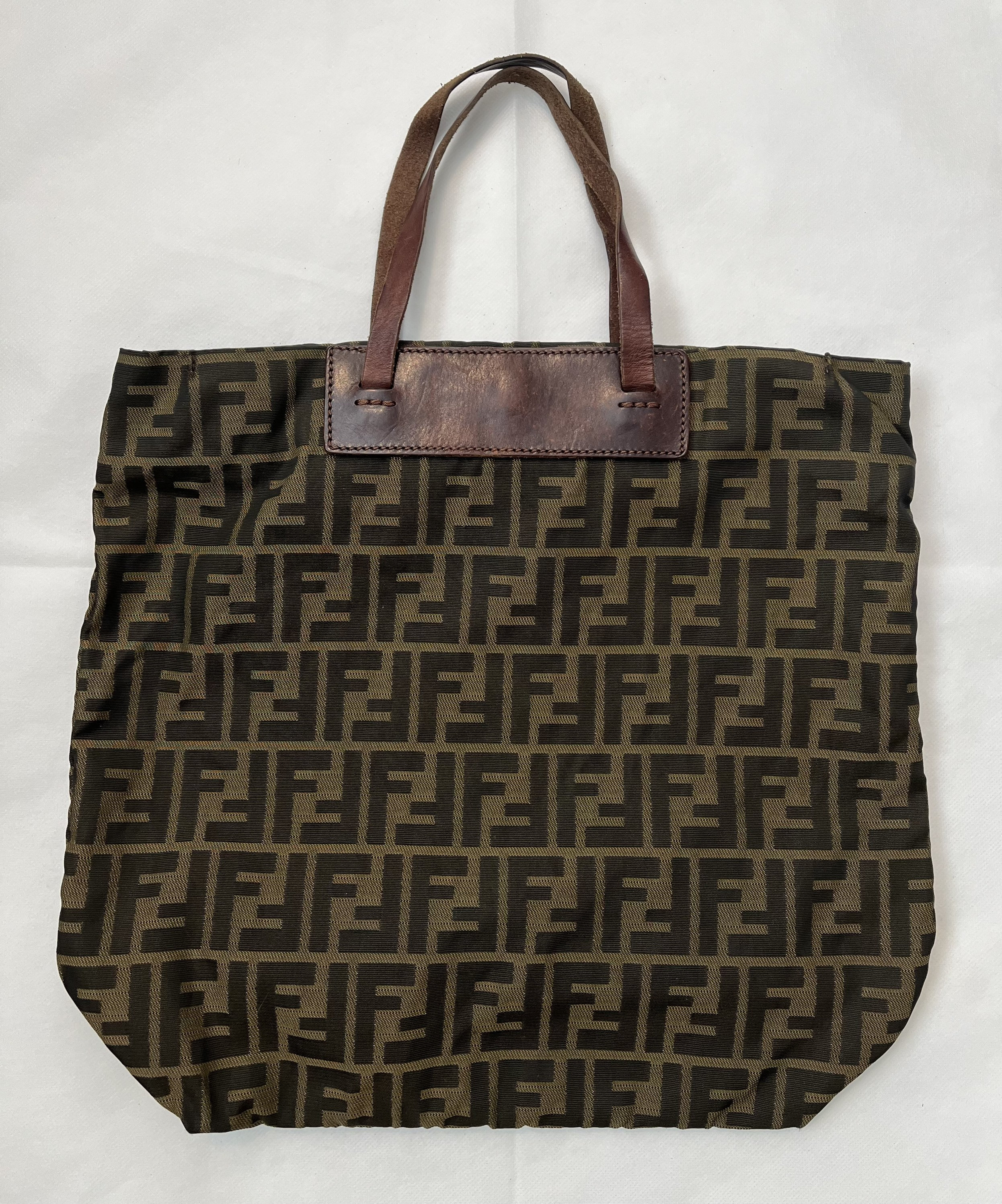 Fendi-authentic, 90's Vintage, Zucca, FF Logo, Canvas, Medium