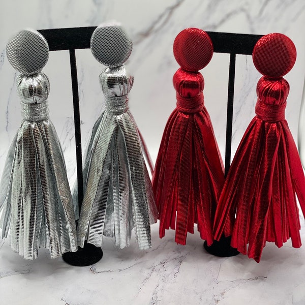 Metallic Button Tassels