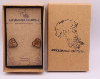 Super Cute Pair Laser Cut English Springer Spaniel Dog Earrings in English Oak, perfect gift for dog lovers