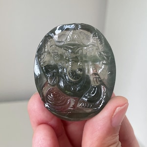手彫りのグリーンアベンチュリン製ガネーシャ像：高さ16cm、重さ2.3kg