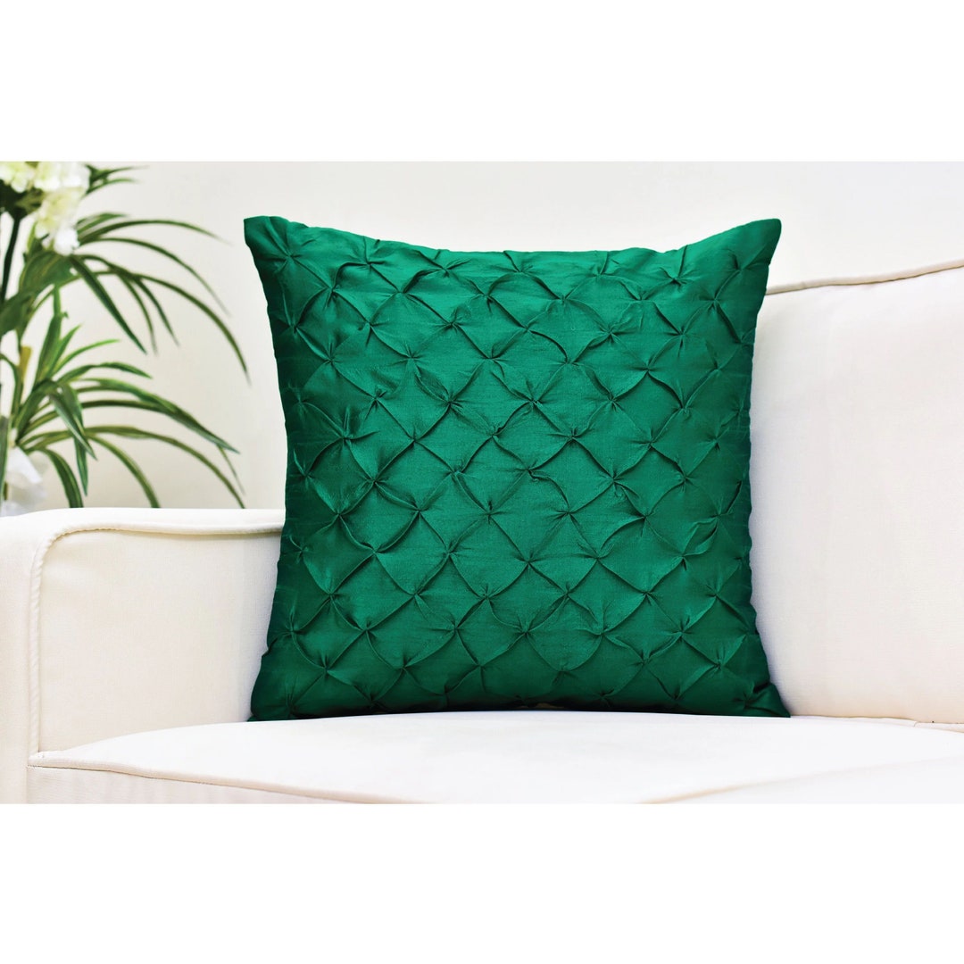 Emerald Green Throw Pillows