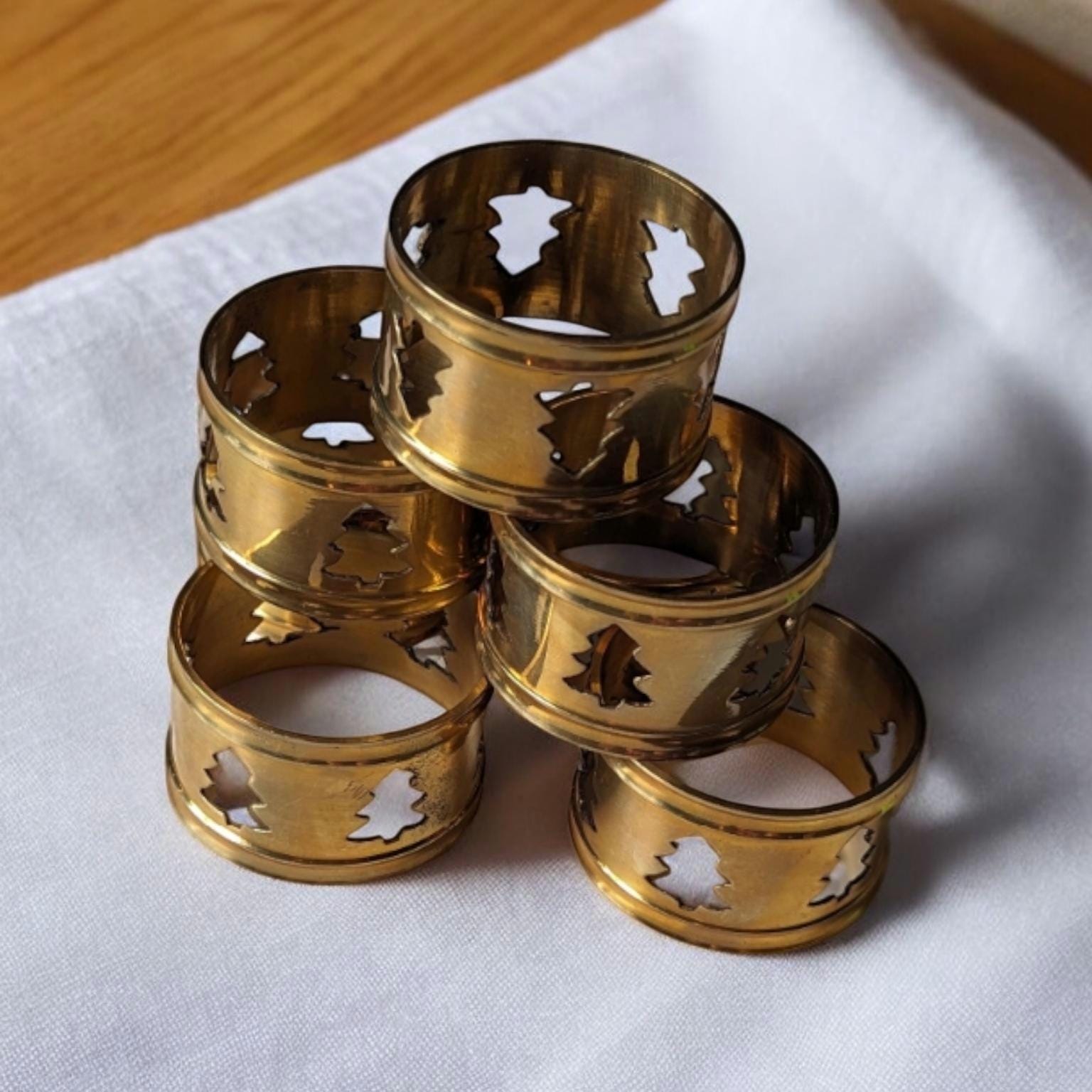 Brass Holiday Napkin Rings Set of 7 Vintage table decor Home decor Vintage brass Chirstmas table setting Etsy