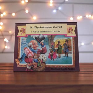 Charles Dickens &quot;A Christmas Carol, 1990s pop up book / Vintage Christmas books