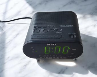 Vintage 1990's Sony Dream Machine Digital AM/FM Alarm Clock / Vintage clock / vintage clocks / SONG / Dream Machine