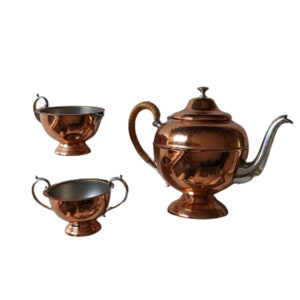 Beautiful Flemish Copper BP CO Kettle and Sugar bowl / Creamer set / Vintage / 3049 / Tea Set / Creamer and Sugar bowl