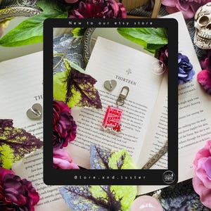 Spicy Books Kindle Charm: Booktok Reader Gift