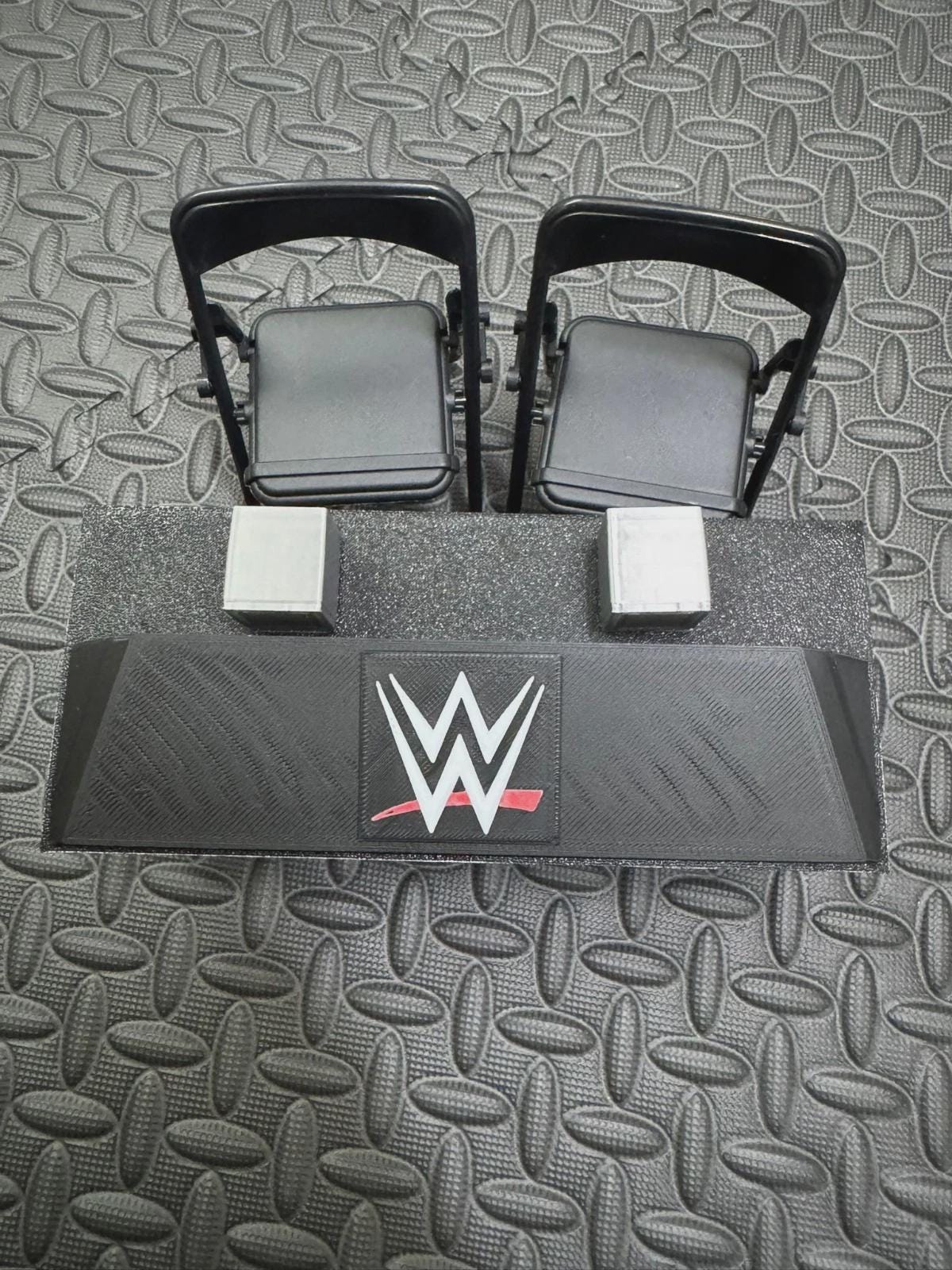 Wrestling Figures Commentator Table Set for WWE Figures Raw, Smackdown ...