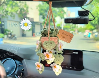 Personalized Crochet Daisy Plant Pot Car Hanging, Car Accessories for Women, Rear View Mirror Ornaments, Emotional Gifts for Her/Him/Mom/Dad