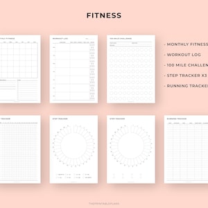 Puede incluir: Una colecci&oacute;n de planificadores de fitness imprimibles sobre un fondo rosa claro. Los planificadores incluyen un calendario de fitness mensual, un registro de entrenamiento, un rastreador de desaf&iacute;o de 100 millas, un rastreador de pasos y un rastreador de carrera. La palabra "Fitness" est&aacute; en la parte superior.
