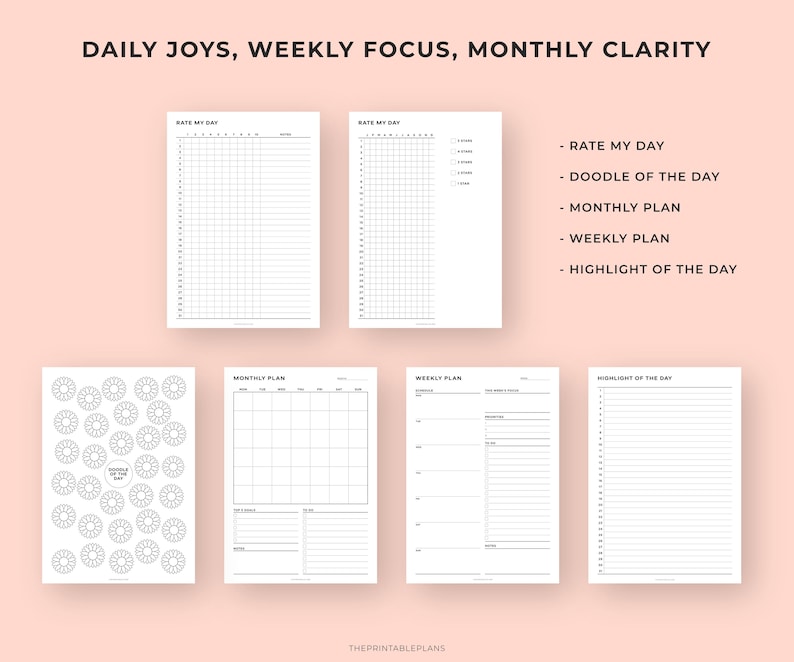 Puede incluir: Un conjunto de p&aacute;ginas de planificador de papel blanco con texto negro. Las p&aacute;ginas incluyen secciones para alegr&iacute;as diarias, enfoque semanal y claridad mensual. El texto incluye "Rate My Day", "Doodle of the Day", "Monthly Plan", y "Weekly Plan".