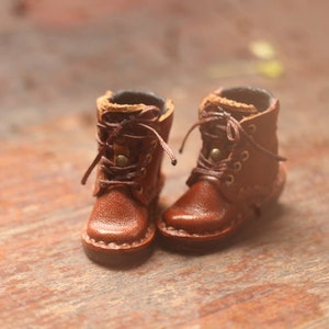 Basic boots brown honey