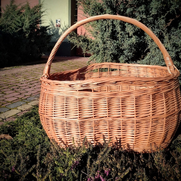 Large Wicker Willow Basket for Flowers and Herbs, 100% handmade, big basket, monocolor,