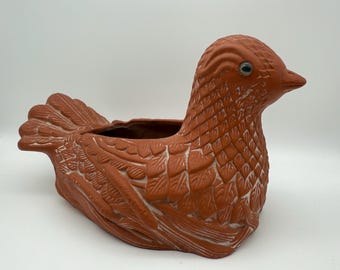 Vintage Terracotta bird shaped decorative holder. For eggs/ plant/fruit.1980’s.