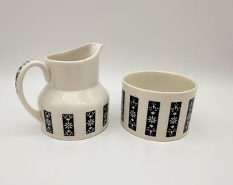 Royal Doulton ‘Moonstone’ milk jug and sugar bowl set. England,1960-70s.