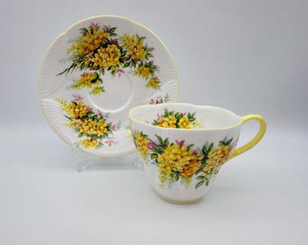 Royal Albert,Blossom Time Series, ‘Goldregen’. Knochenporzellan. Hergestellt in England. 1960er Jahre.