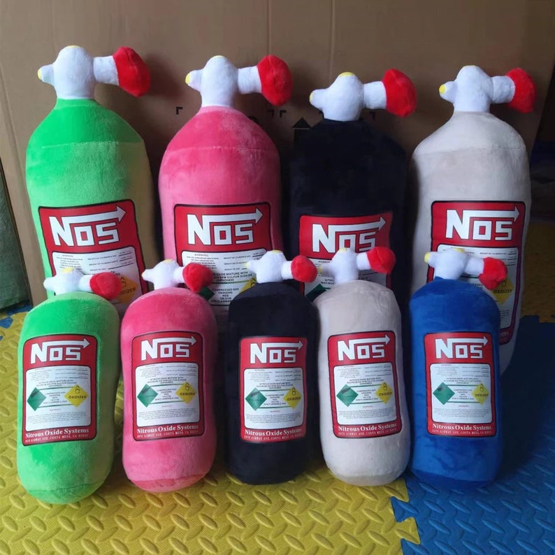 Maomoto Reifenkissen 40cm - 3D Rennreifen Plüschkissen Auto Dekor Für Jungen Zimmer