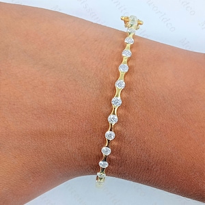 2.00CTW Round Cut VVS1 Moissanite Diamond Bangle, Wedding Anniversary Bangle, Engagement Gift For Women's, Wedding Gift Bangle, Gift For Her