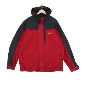 Chaqueta impermeable Jack Wolfskin para hombre, talla 2XL, color rojo, ideal para senderismo al aire libre. Con capucha.