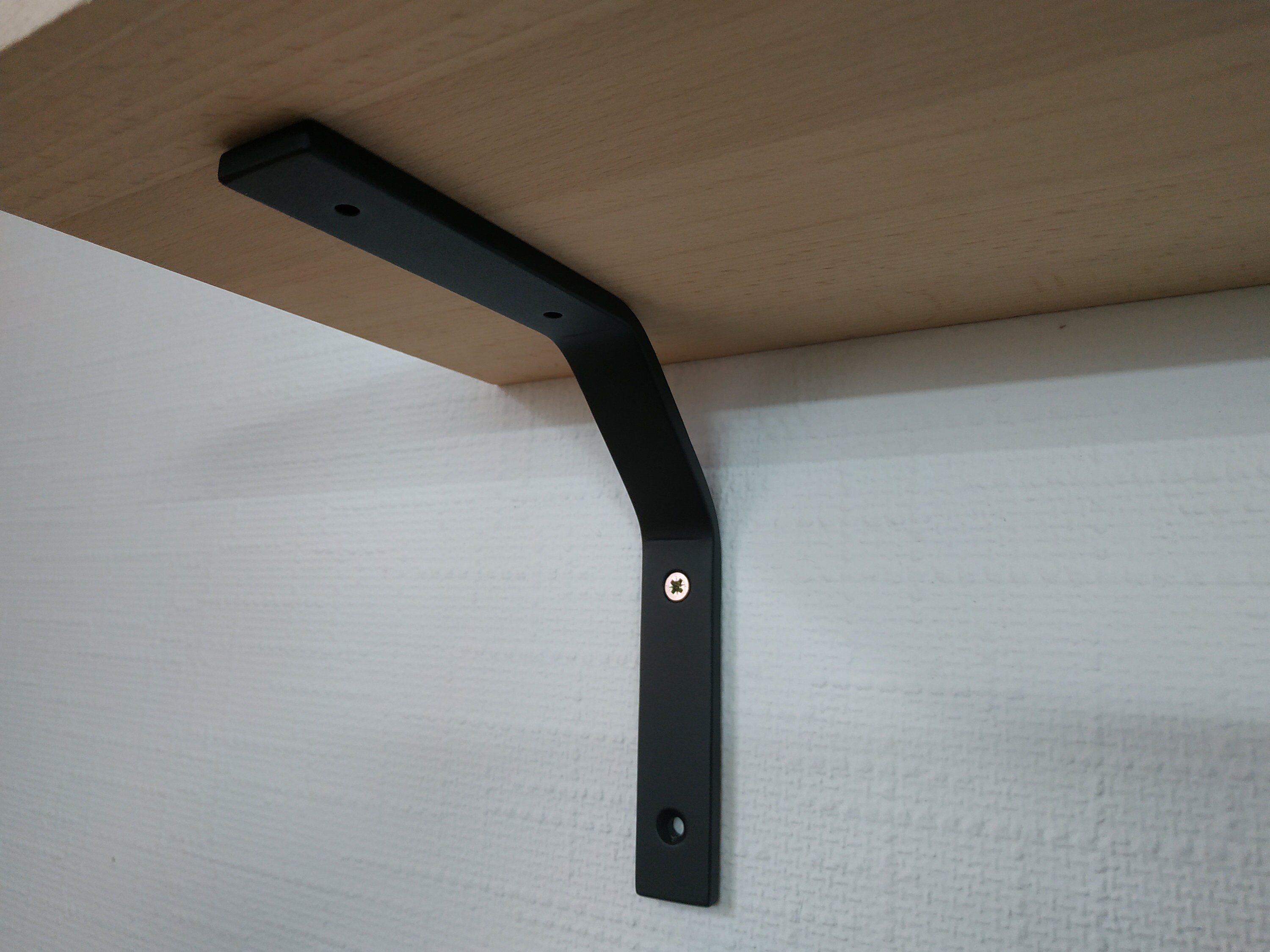Metal Shelf Bracket for Floating Shelves, Universal Black Metal Bracket