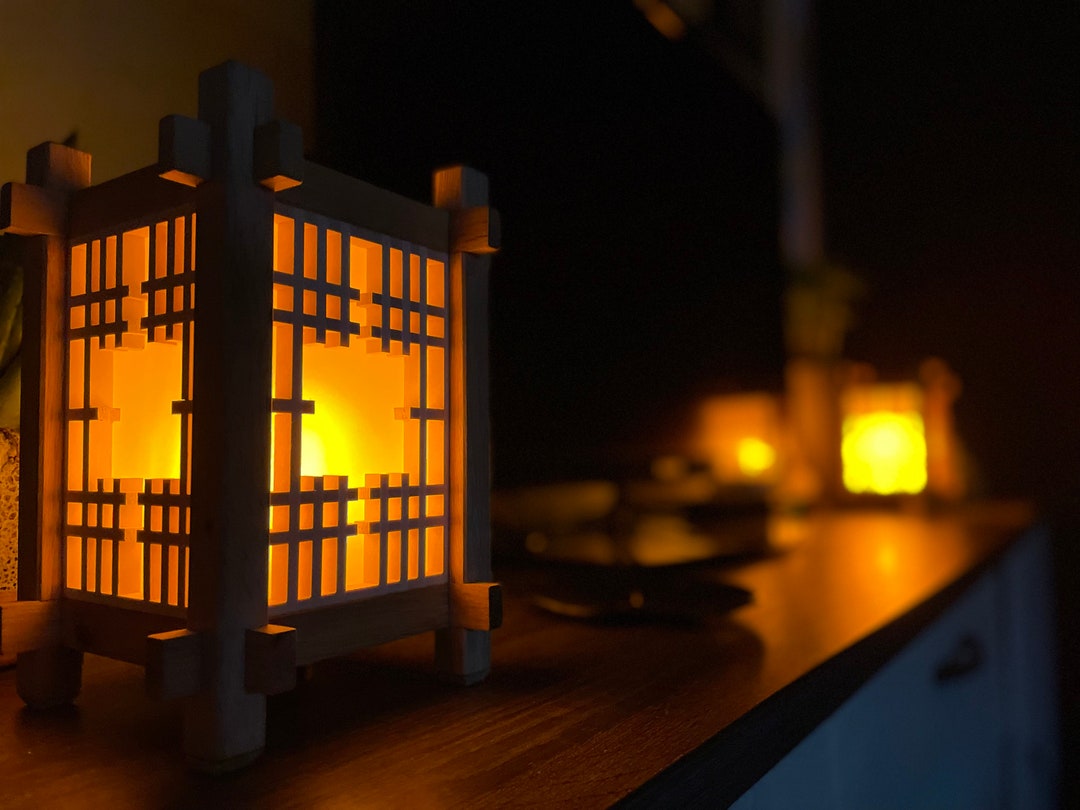 Japanese Kumiko Lamp With Flame Lighting Etsy