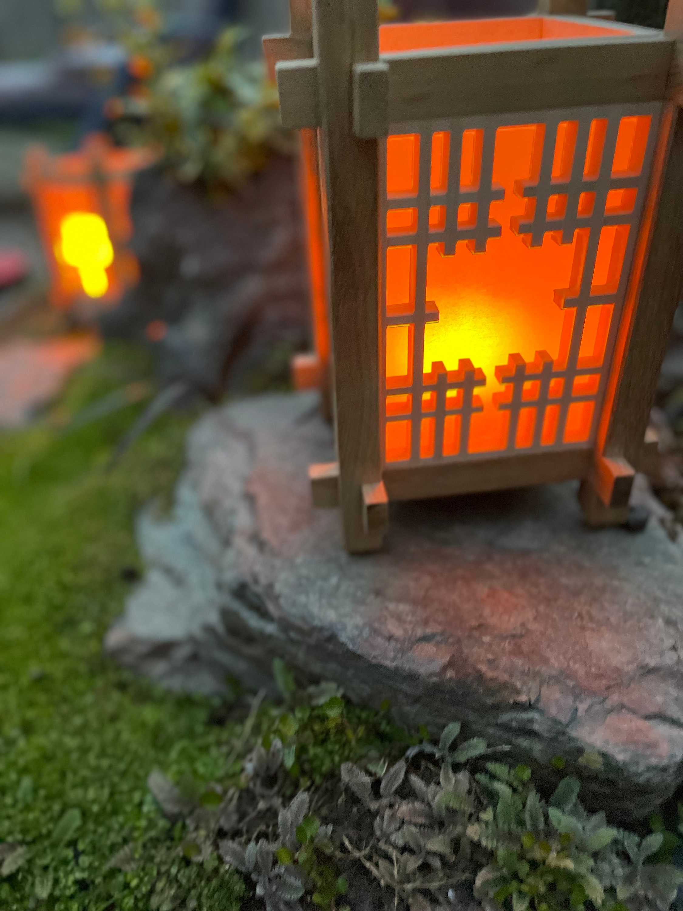 Japanese Kumiko Lamp With Flame Lighting Etsy
