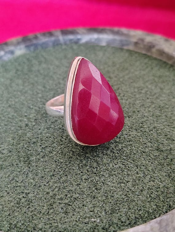 Vintage Simulated Ruby Ring - size 8.5- stamped 9… - image 1