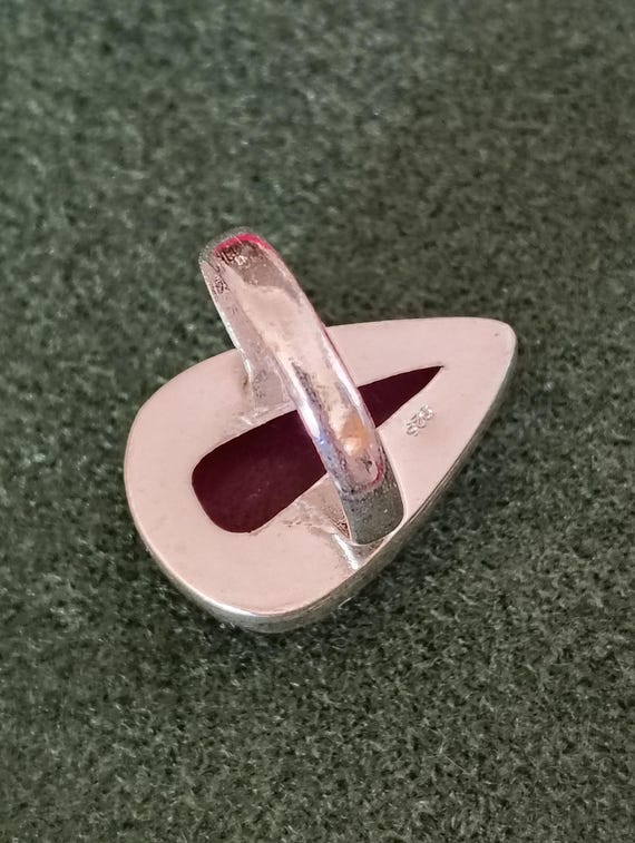Vintage Simulated Ruby Ring - size 8.5- stamped 9… - image 5