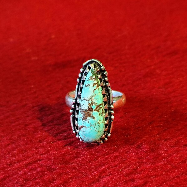 Vintage size 6 Turquoise Ring.