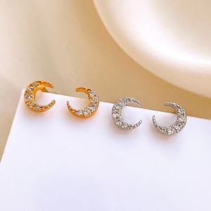 Cz Crescent moon helix piercing, Sterling Silver moon cartilage earring, celestial lobe screw back earring, Gold barbell stud earring