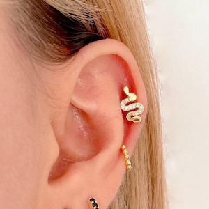 Orecchino a vite Cz Snake, orecchino a cartilagine Sparkling Serpent, piercing all'elica in argento Sterling 18G, piercing interno alla conchiglia in oro, perno a forma di animale