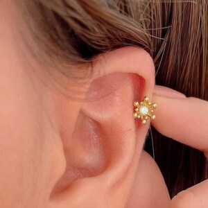 CZ Star 20G helix piercing, sterlingzilveren conch-oorbel, gouden bloemkraakbeenoorbel, starburst-schroefoorbel, star-barbell-oorbel