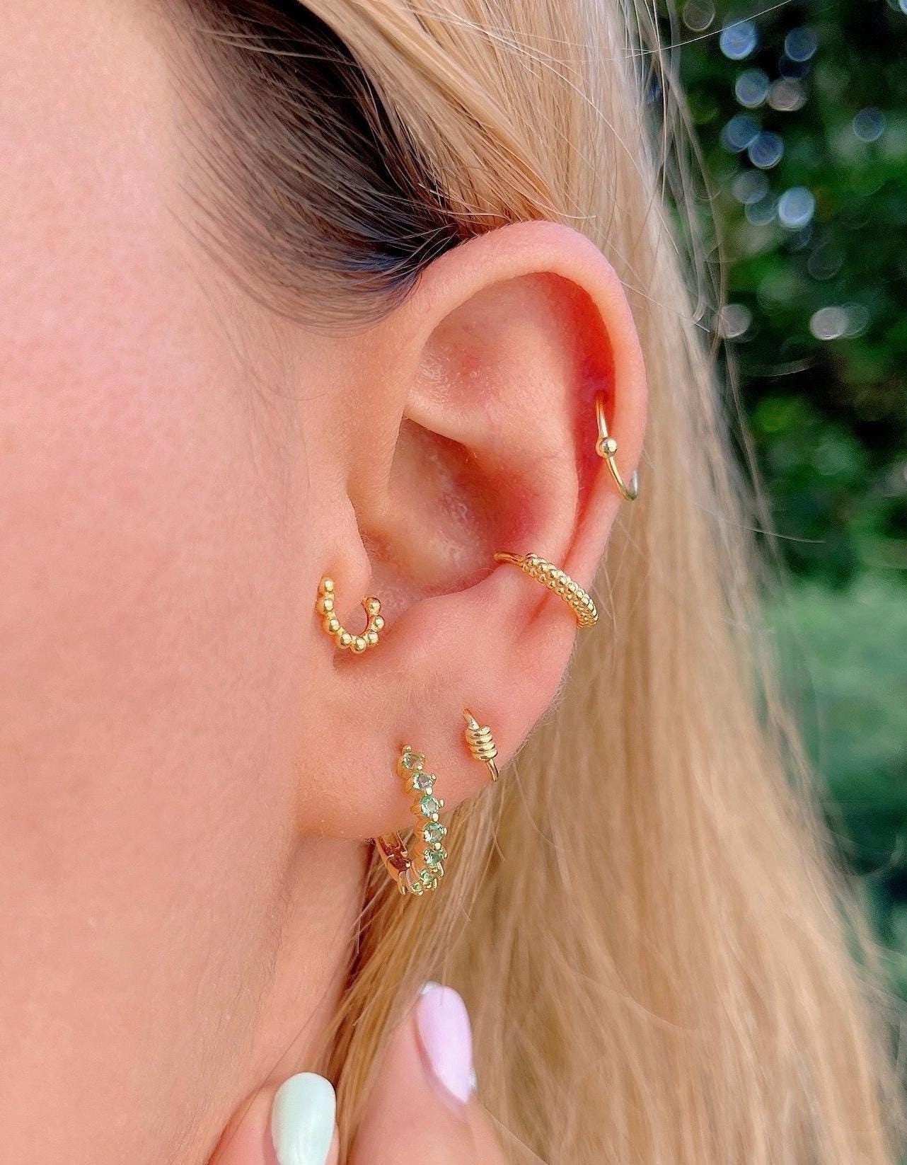 Beaded tragus earring 22g, Sterling Silver tiny cartilage hoop earring, Gold plated tragus piercing hoop, helix huggie hoop, tragus jewelry