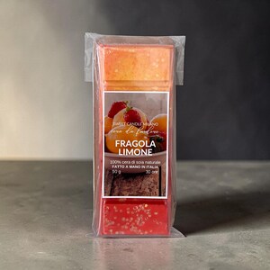 Strawberry & Lemon Scented Soy Wax Melt – Handmade Wax Melt for Diffusers, Home Aromatherapy, Natural Fragrance, Gift Ideas